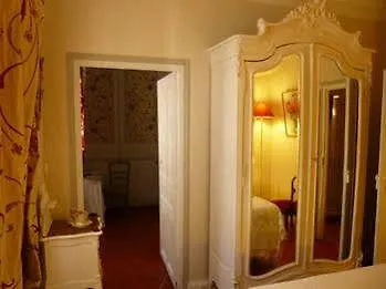 L'ile Aux Mimosas * Tautavel